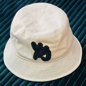 Y-3 Bucket Hat